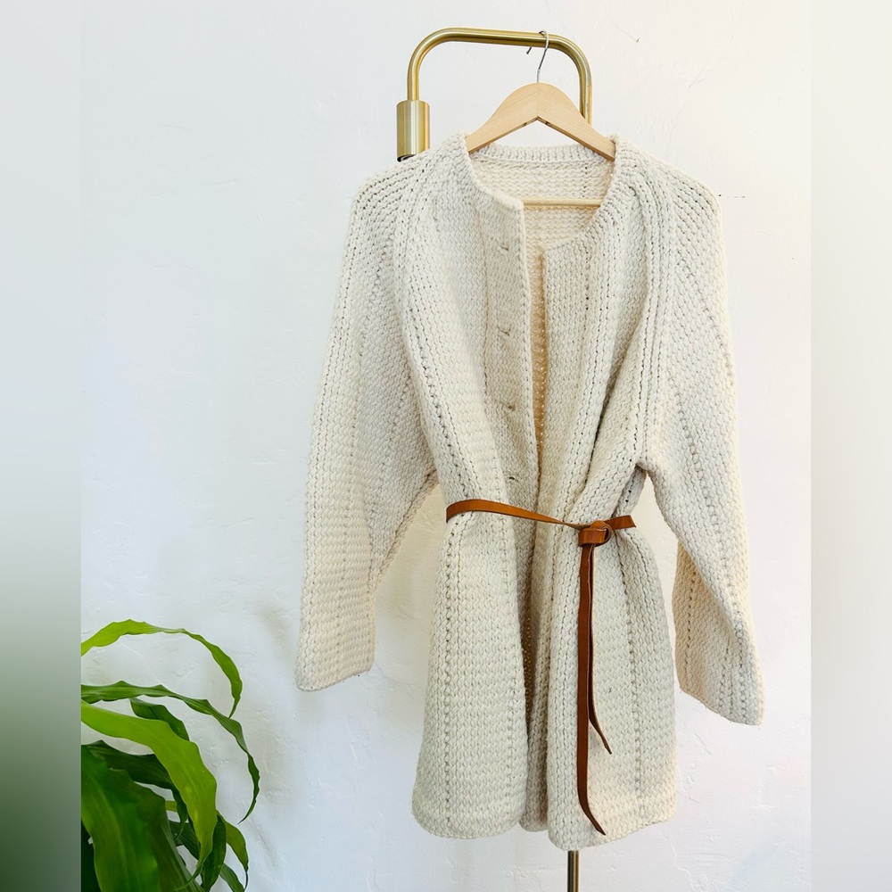 Elegant Cream 100% wool Knit Sweater Coat
